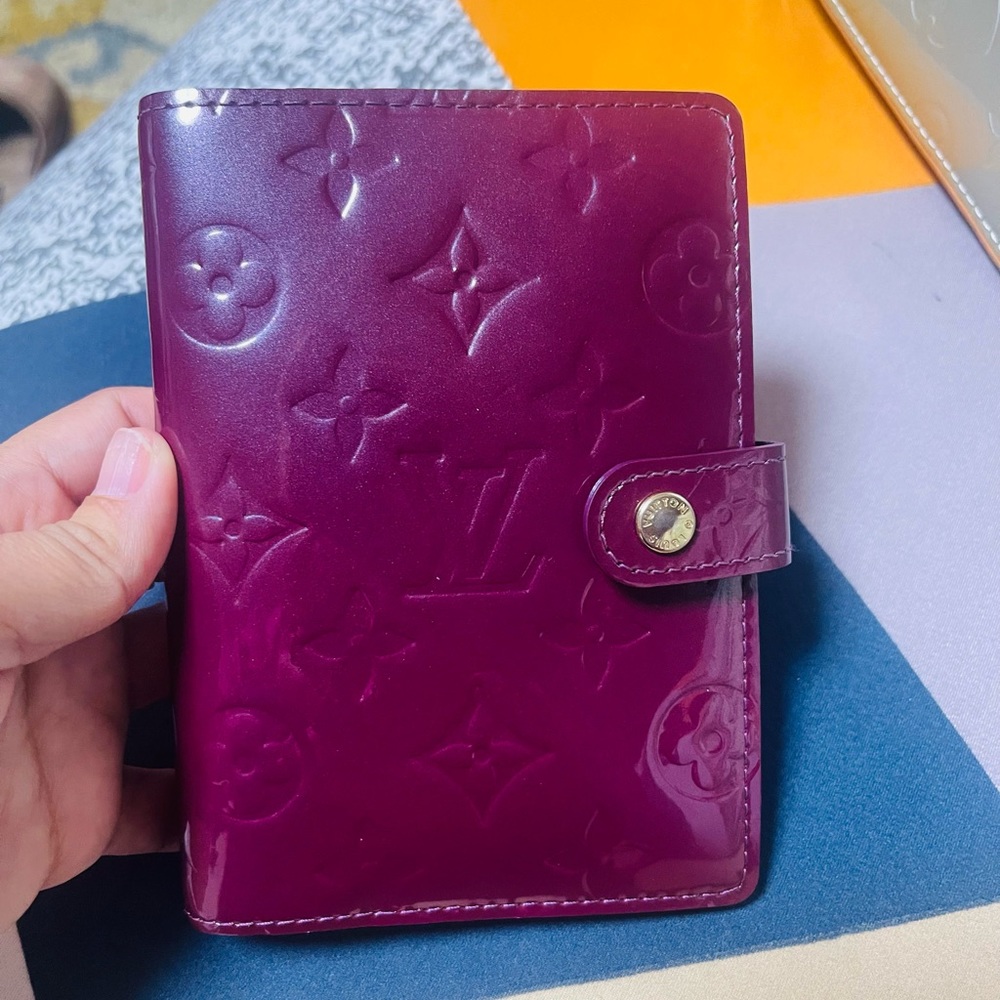 Authentic LV Mono Vernis Agenda PM